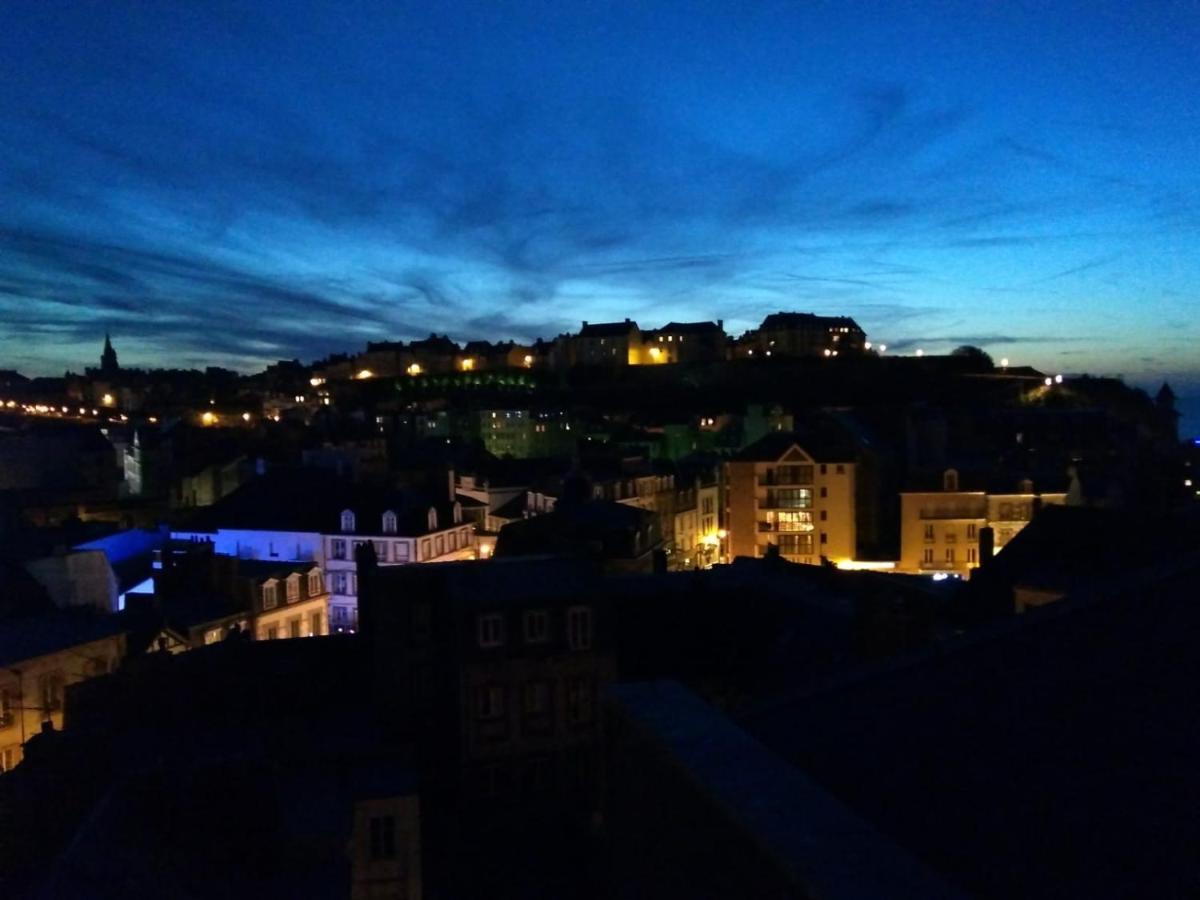 Appartamento Le Balcon Des Vents Granville Esterno foto