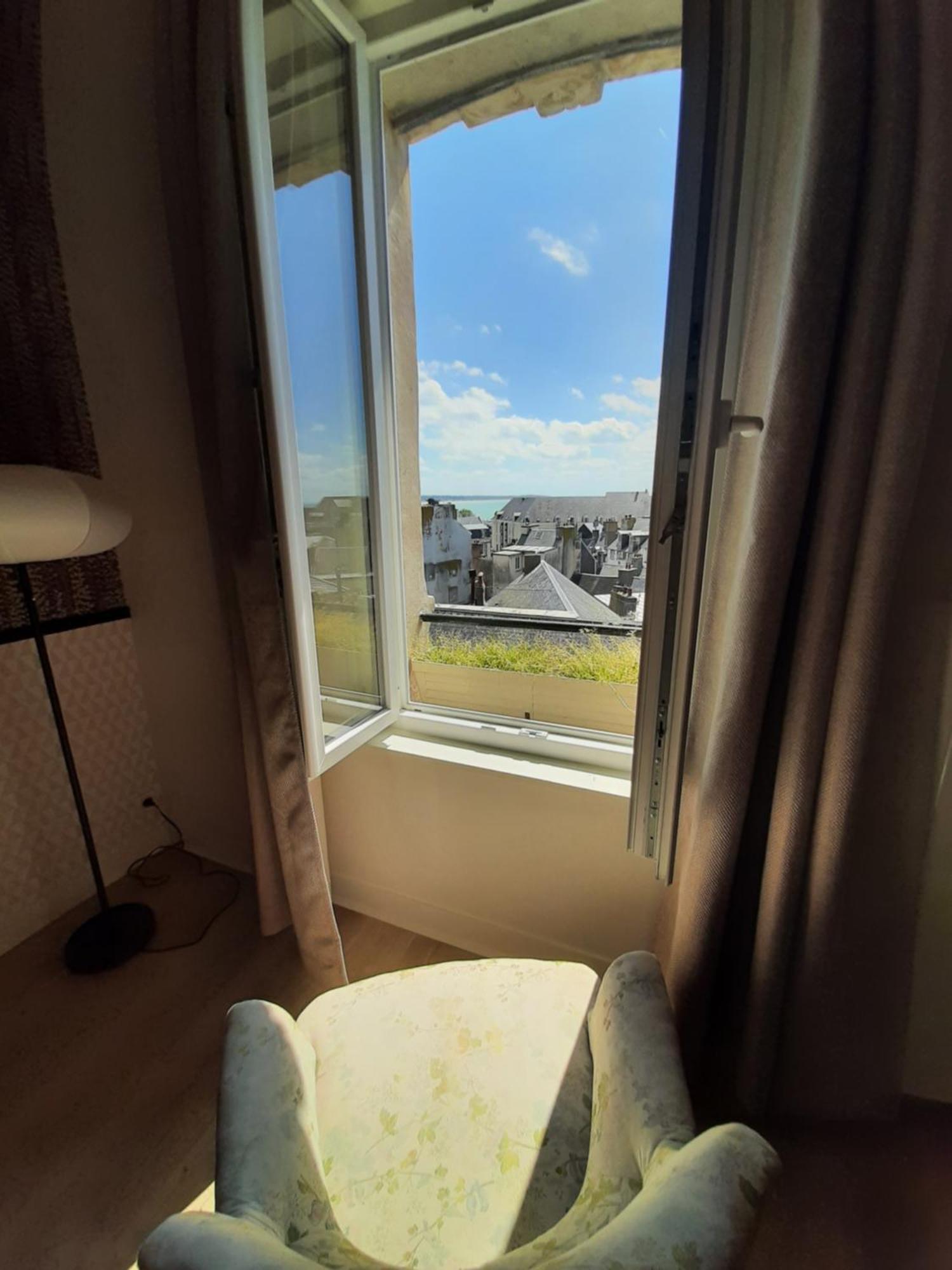Appartamento Le Balcon Des Vents Granville Esterno foto